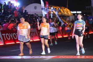 BIB: 
                            <button type="button" onclick="openModal(23339577)" class="btn btn-primary btn-sm float-right btn-popup" data-toggle="modal" data-target=".modal-high-quality">
                        <i class="fas fa-shopping-cart"></i> Add to Cart
                    </button>
                                            <button type="button" onclick="isThisMe(23339577, true)" class="btn btn-success btn-sm float-right btn-popup btn-isme hidden" data-toggle="tooltip" data-placement="bottom" title="นี่คือรูปของคุณใช่ไหม คลิกที่นี่เพื่อเอาเข้าอัลบั้ม">
                        <i class="fas fa-plus"></i> Add to album
                    </button>
                    <button type="button" onclick="isThisMe(23339577, false)" class="btn btn-warning btn-sm float-right btn-popup btn-isnotme hidden">
                        <i class="fas fa-ban"></i> Remove from album
                    </button>